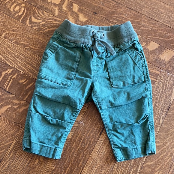 Gap infant bottoms set - Picture 2 of 11